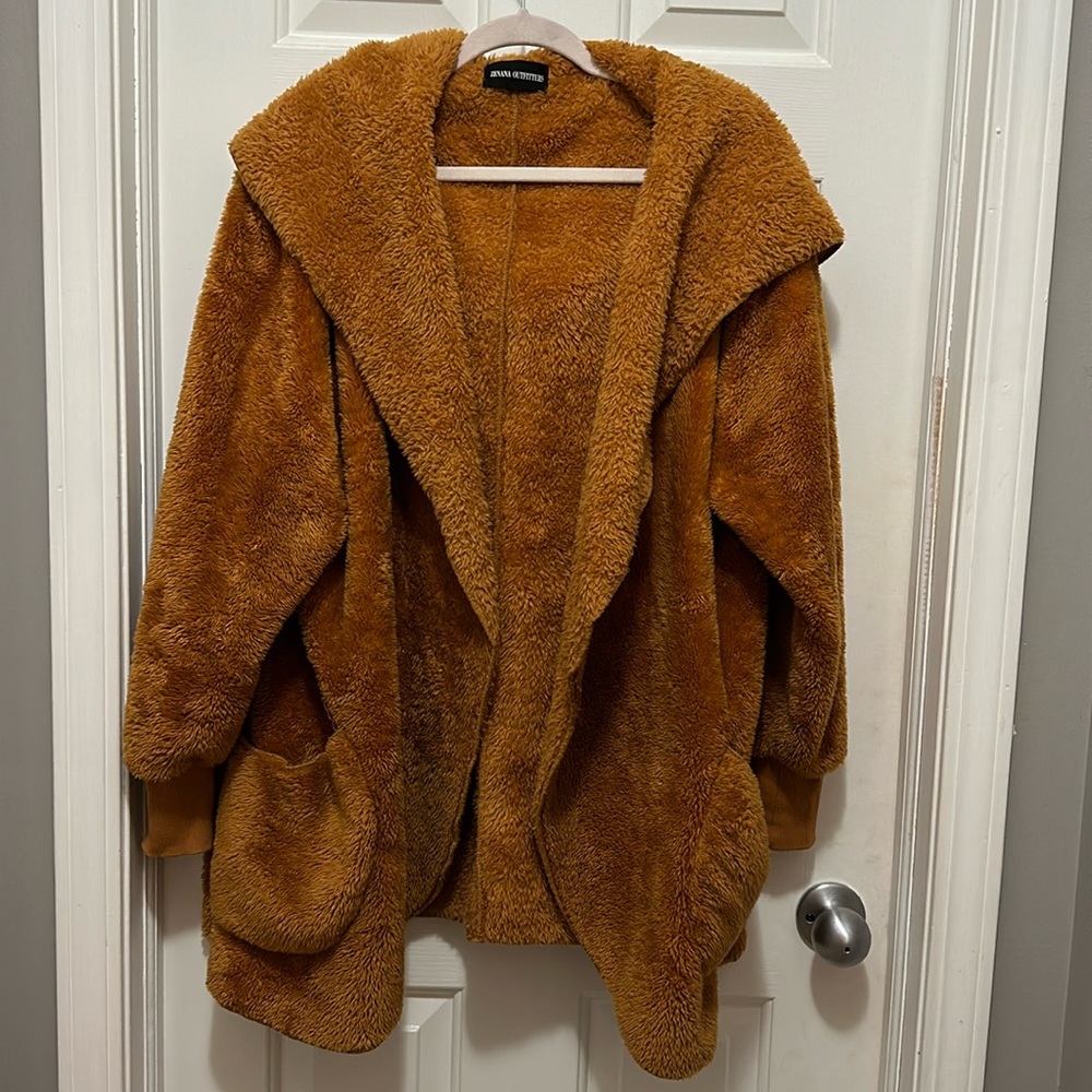 Zenana outfitters cost size large